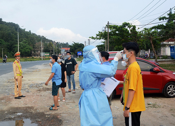 Đà Nẵng lập 14 chốt liên ngành kiểm soát dịch Covid-19 tại các cửa ngõ ra, vào thành phố