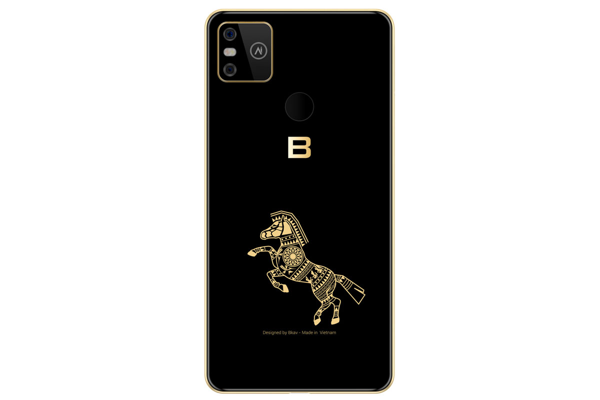 Trên tay Bphone B86 phiên bản giới hạn 12 con giáp, giá 9,49 triệu đồng