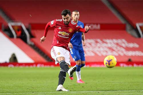 Điểm nhấn MU 3-3 Everton: Bruno & Cavani không gánh được hàng thủ