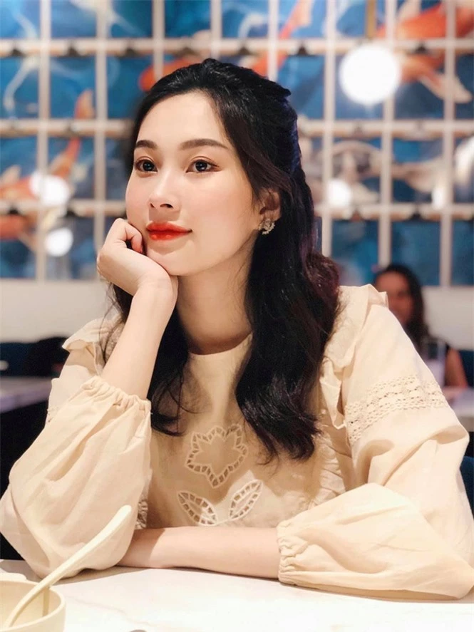 Hoa hậu Việt Nam duy nhất được người hâm mộ gọi là 'thần tiên tỷ tỷ' - ảnh 2