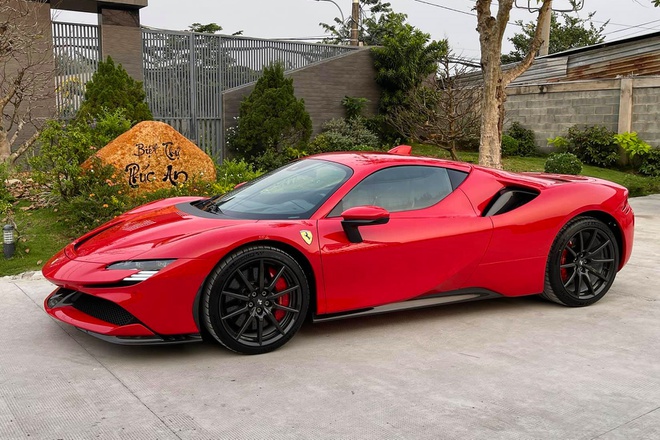 Chi tiết siêu xe Ferrari SF90 Stradale đầu tiên tại Việt Nam