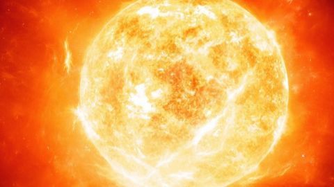 Mặt Trời trong Thái dương hệ có những đặc điểm gì?