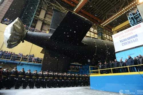 Hé lộ thời điểm Hải quân Nga nhận siêu tàu ngầm hạt nhân