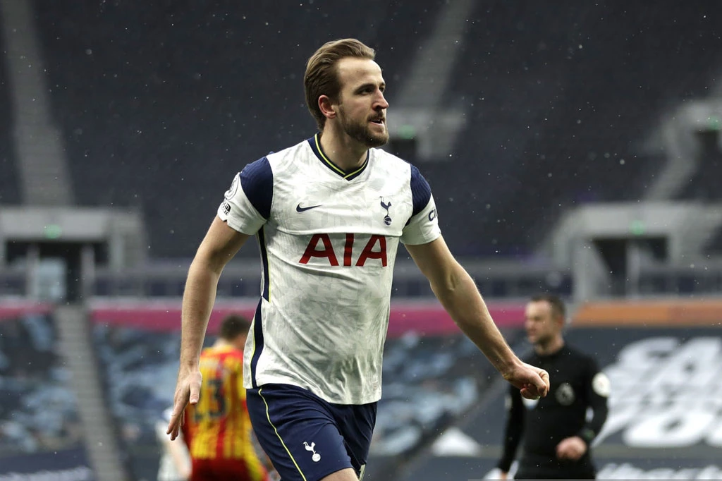 Tiền đạo: Harry Kane (Tottenham).