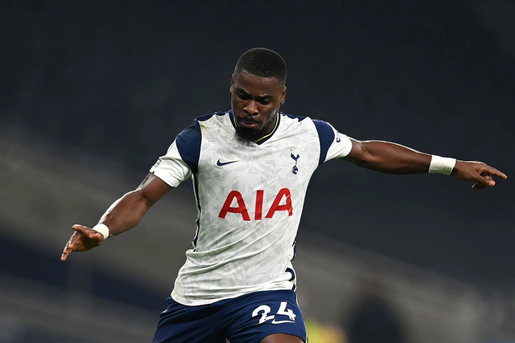 Hậu vệ phải: Serge Aurier (Tottenham).