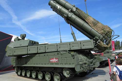 Quân đội Nga được trang bị tên lửa phòng không tối tân Buk-M3 và Buk-M2