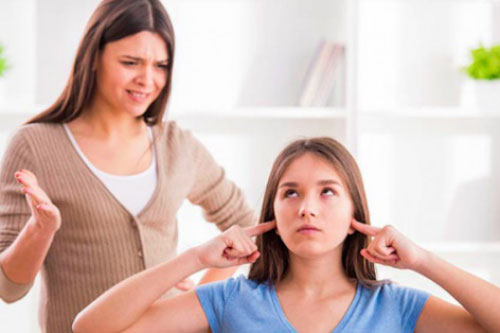 5 bí quyết để cha mẹ giao tiếp hiệu quả với con tuổi teen