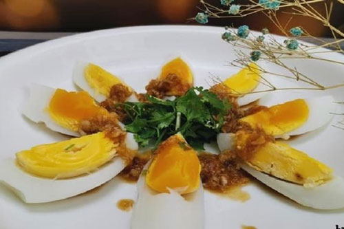 Món ăn đơn giản chỉ cần trộn lên là ăn được, có tác dụng thải độc cho thai nhi, mẹ bầu nên ăn thường xuyên