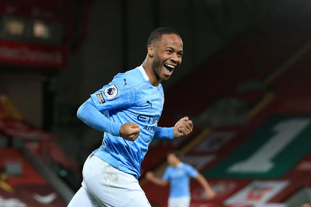 Tiền vệ trái: Raheem Sterling (Man City).