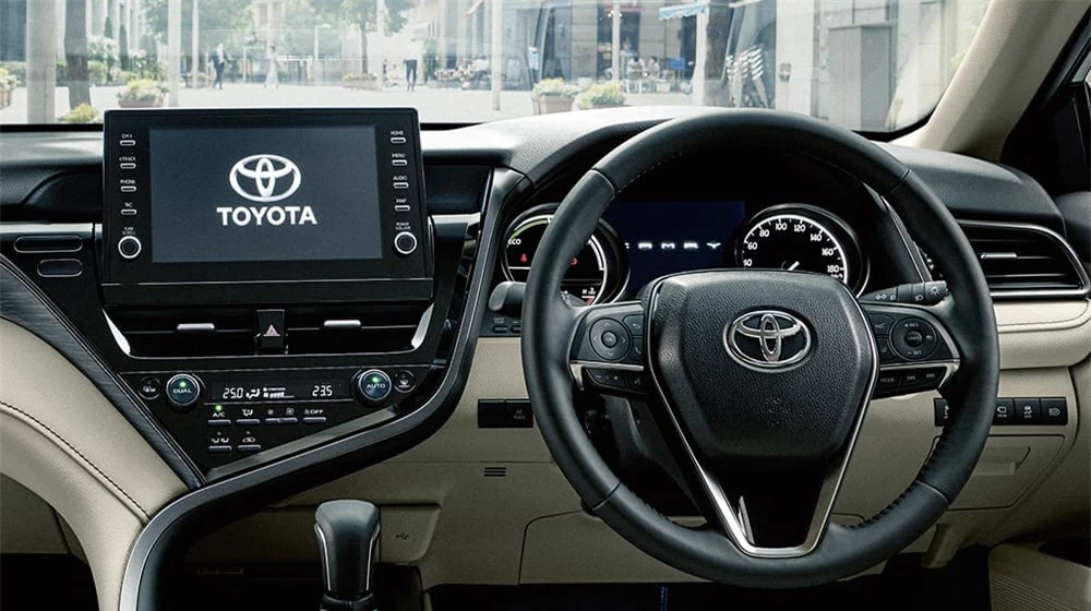 Toyota Camry 2021 ra mat anh 6