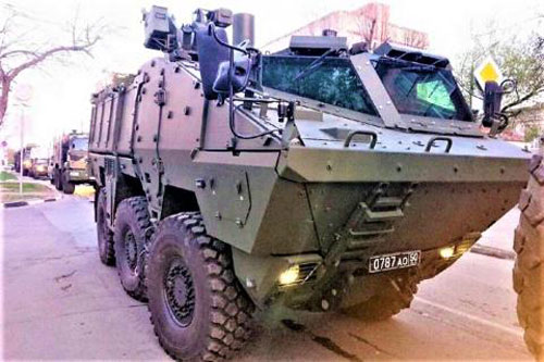 Xe trinh sát hạt nhân RKhM-9 sẵn sàng trực chiến