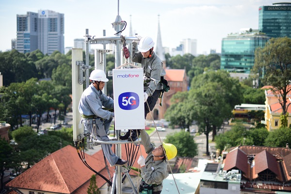  "Thai nghén" Make in Vietnam và thương mại hóa 5G diện rộng