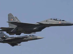 Ấn Độ dự định mua nhiều chiến đấu cơ MiG-29 và Su-30MKI của Nga