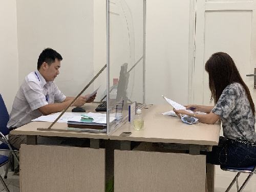 Hà Nội: Đưa tin sai về dịch Covid-19 trên Facebook, 7 cá nhân bị xử phạt 52,7 triệu đồng 