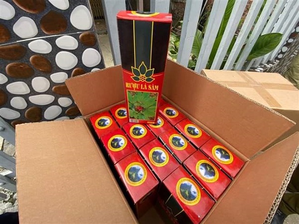 Kon Tum: Thu giữ hàng trăm chai rượu sâm ngọc linh giả mạo