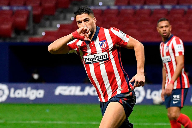 Suarez phá kỷ lục ghi bàn của Ronaldo ở La Liga