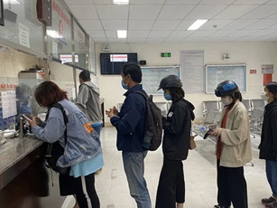 Đề nghị hỗ trợ hoàn vé phương tiện vận tải cho lao động về quê ăn Tết