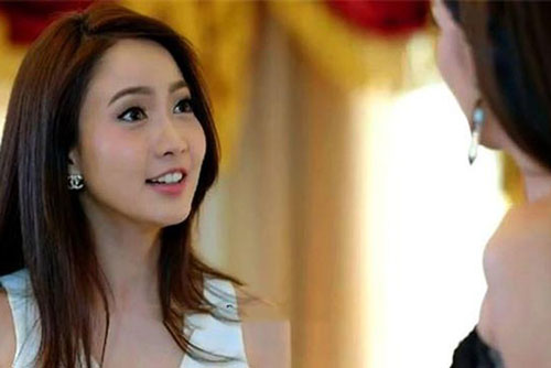 Cô bồ vênh váo đòi chia chồng theo ngày chẵn lẻ, "chính cung" chẳng giữ còn nhường luôn nhưng lại khiến ả lộ mặt thực dụng