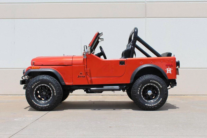 7. Jeep CJ7.