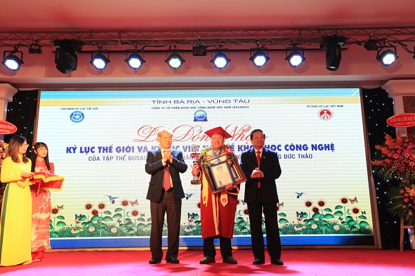 Anh hùng Lao động Hoàng Đức Thảo: Làm gì và nghiên cứu gì cũng phải nghĩ đến người dân