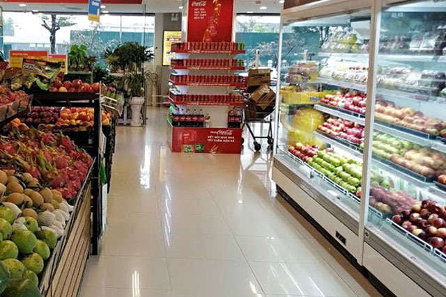 Hàng hóa Tết ở Hà Nội dồi dào, giá ổn định