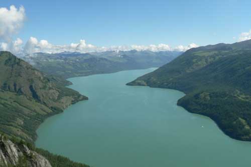 Thực hư về quái vật hồ Kanasi nổi tiếng ở Tân Cương