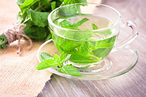 Đang bị sốt, bạn cần lưu ý chế độ ăn uống như thế nào?