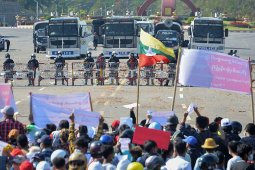 Tổng thống Mỹ Joe Biden thông báo áp đặt trừng phạt nhằm vào giới quân sự Myanmar