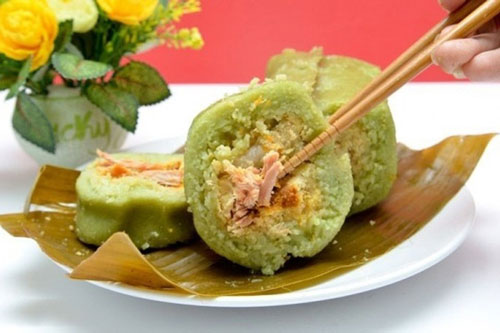 Vì sao không nên ăn nhiều bánh chưng trong ngày Tết?