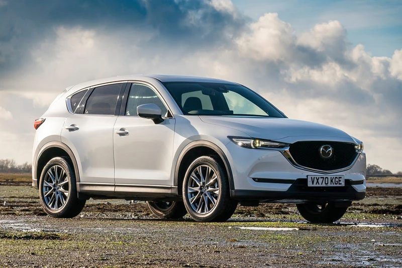 10. Mazda CX-5 (doanh số: 13.583 chiếc).