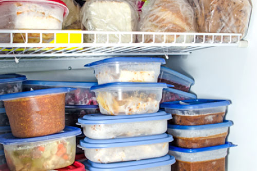 Bí quyết xử lý thức ăn thừa ngày Tết không gây hại sức khỏe