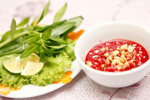 Những 'đặc sản' không nên ăn nhiều ngày Tết