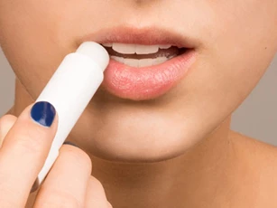 3 sự thật bạn cần biết về son dưỡng môi