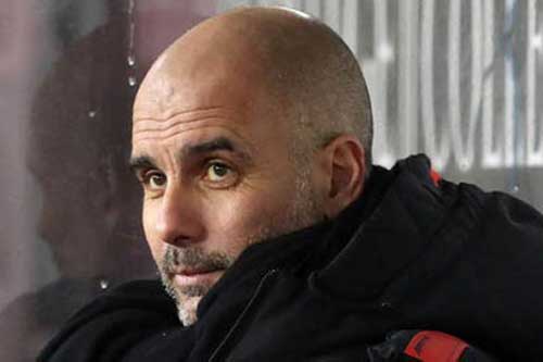 Pep Guardiola: 'Man City vô địch rồi, đá với Tottenham làm gì nữa'