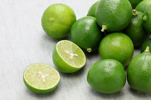 5 thứ bạn tuyệt đối không bôi lên mặt