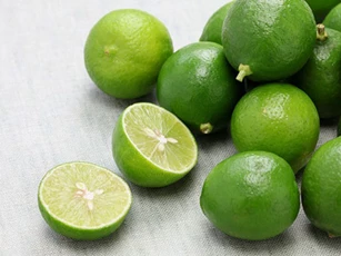 5 thứ bạn tuyệt đối không bôi lên mặt
