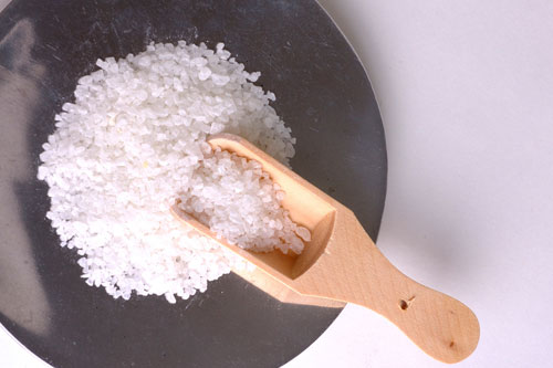 Công thức làm đẹp với muối ăn có thể bạn chưa biết