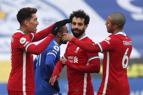 Kết quả Leicester 3-1 Liverpool: Kabak và Alisson sai lầm, Liverpool thua trận thứ 3 liên tiếp