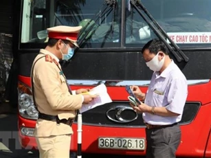 Cả nước đã xảy ra 21 vụ tai nạn giao thông