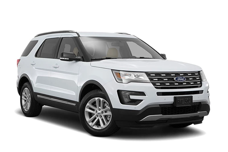 2. Ford Explorer (doanh số: 2 chiếc).