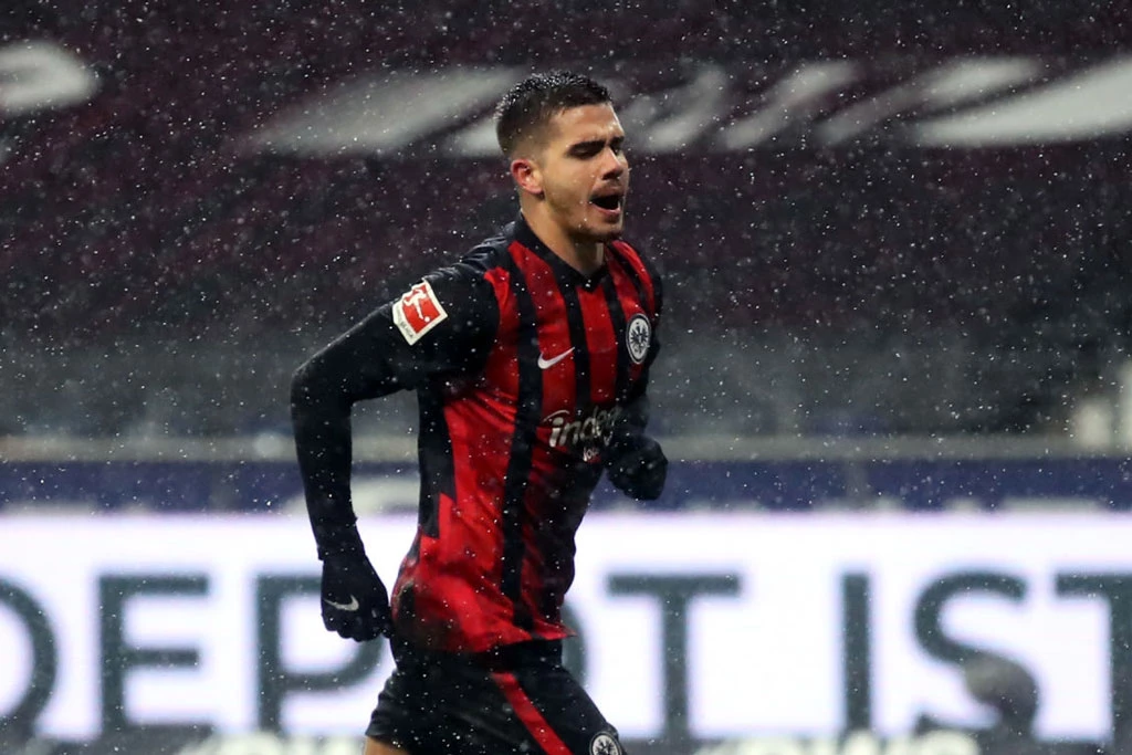 =2. Andre Silva (Eintracht Frankfurt, 17 bàn, 34 điểm).