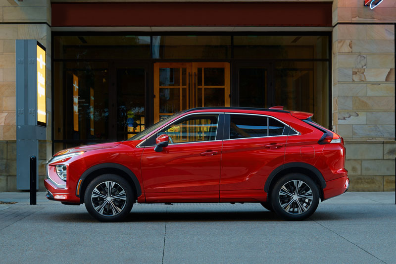 Ngắm SUV Mitsubishi động cơ tăng áp, giá hơn 540 triệu đồng