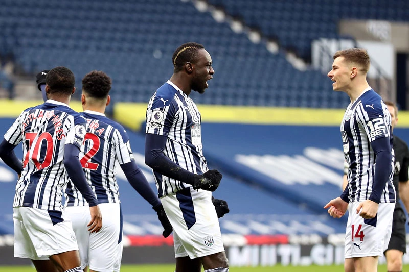 West Brom xuất sắc cầm hòa M.U.