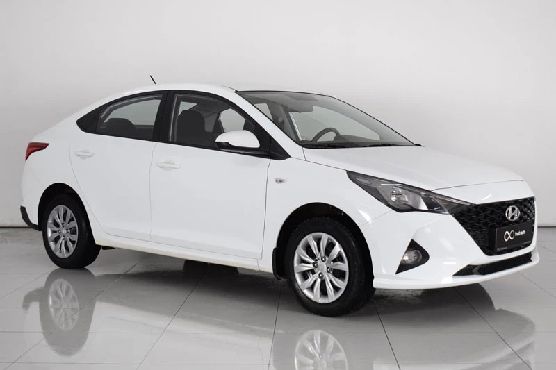 5. Hyundai Solaris - Hyundai Accent (doanh số: 3.481 chiếc).