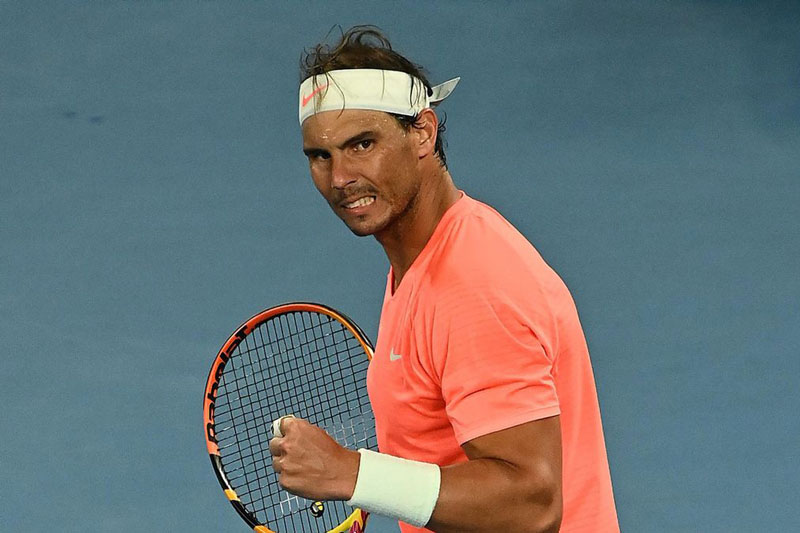 Rafael Nadal nói gì sau khi vào tứ kết Australian Open lần thứ 13?