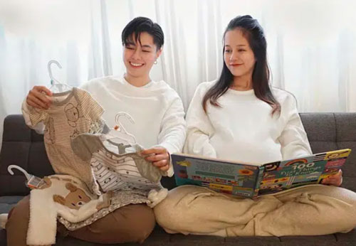 Dàn “Trâu vàng” Vbiz sắp chào đời: Bé nhà An Nguy chưa ra đời đã có 10.000 fan, hóng thông báo “Trâm Anh đẻ rồi” của Justatee