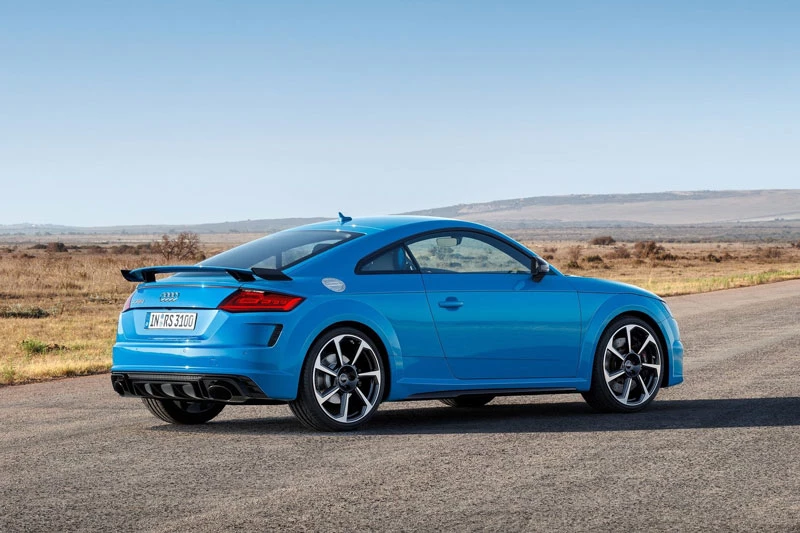 8. Audi TT RS.