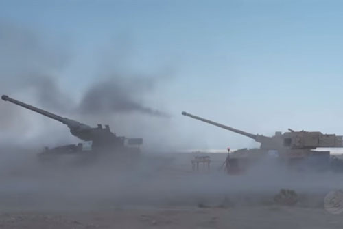 Mỹ dùng lựu pháo tự hành đánh chặn tên lửa Nga