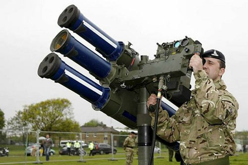 'Choáng váng' với sức mạnh tên lửa đa năng nhanh nhất thế giới