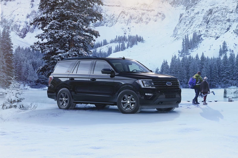 Ford Expedition XL STX 2021.